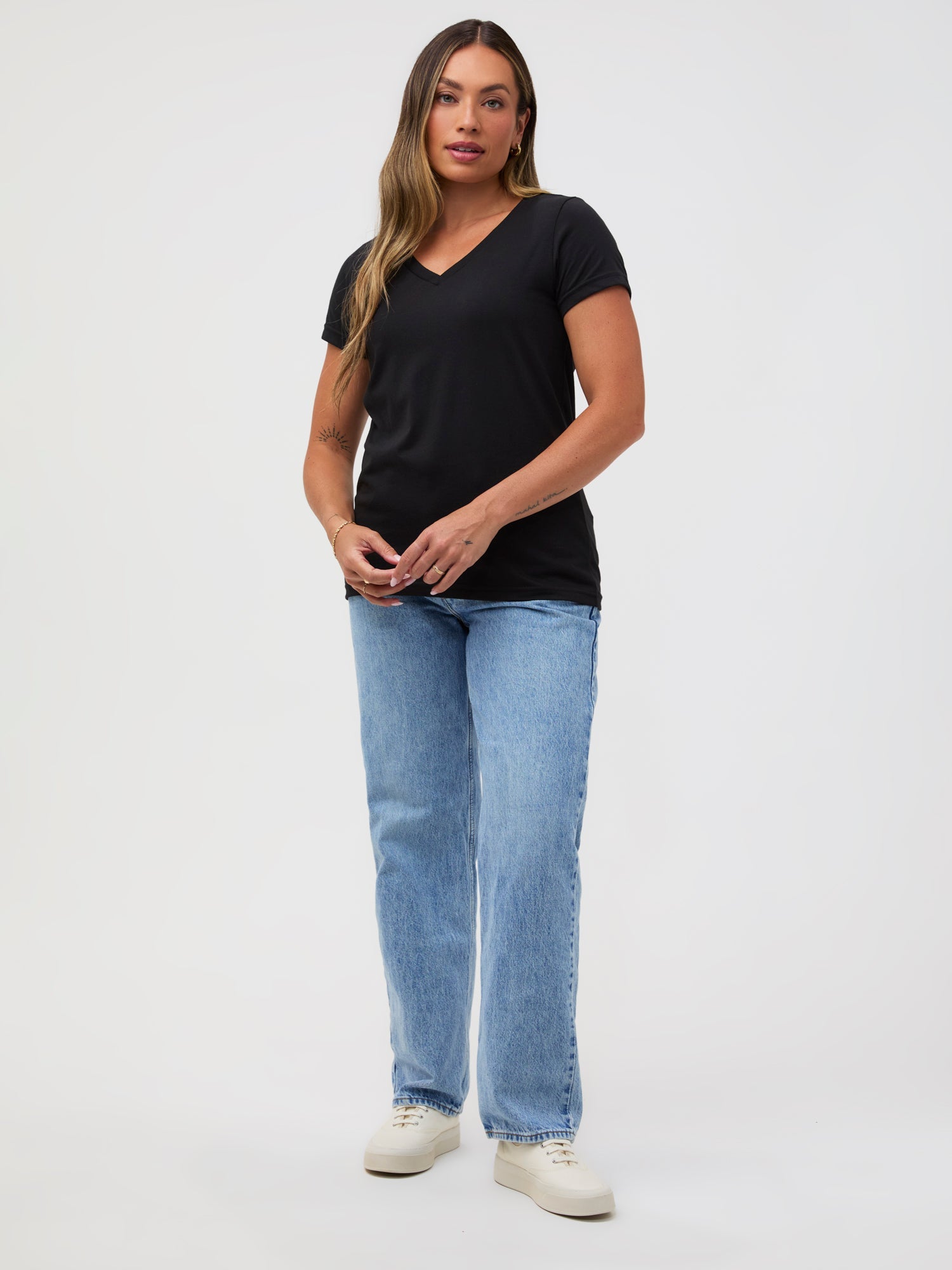 Women's V-Neck All Black 5-Pack